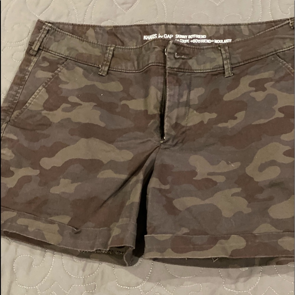Gap skinny boyfriend shorts